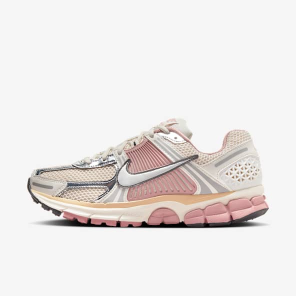 Nike Zoom Vomero 5 Women's Shoes. Nike VN